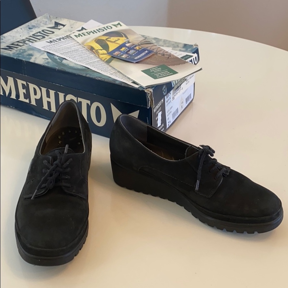 Mephisto Suede Lace Up Booties Size 5